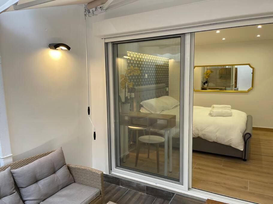 Appartement Hideaway Boutique à Athènes Extérieur photo